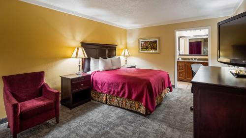 Best Western Eureka Inn - image 7