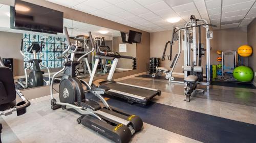 Fitness center, Best Western Plus Coalinga Inn in Coalinga (CA)