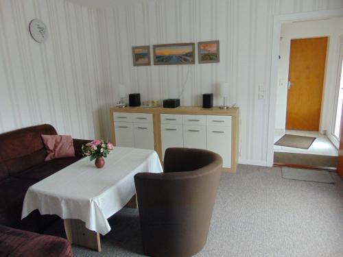 Ferienwohnung Ehrich nahe Otterndorf in Belum