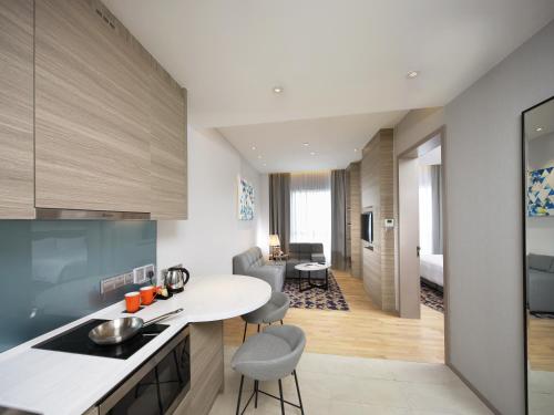 주방, 카프리 바이 프레이저 조호르바루 (Capri by Fraser Johor Bahru) in 조호바루 / 조호르바루