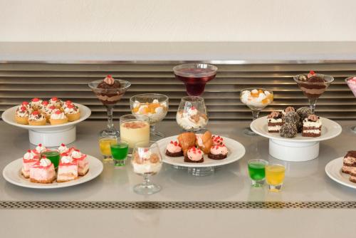 Mare Boutique - image 7