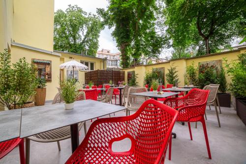Salvator Boutique Hotel****