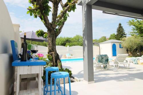 VILLA TUGARKA private pool, fitness, play-house, great for families, max 6 per.