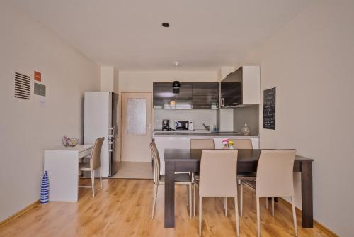 Vitosha View One Bedroom Apartment by Flat Mаnager, Sofia (Foto 8)
