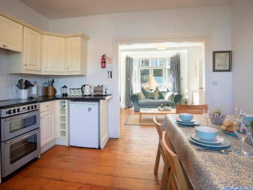 Plas Mor - image 12