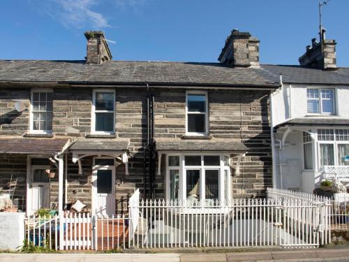Plas Mor - image 8