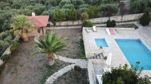  Castel Villa in Áyios Vasílios