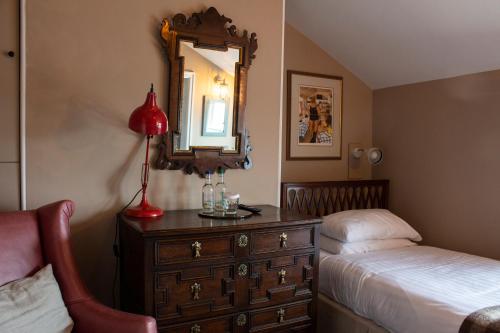 The Carden Arms - image 3