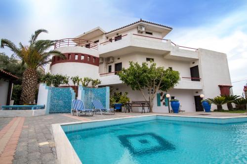 Irilena by Checkin - image 3