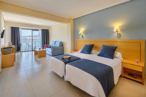 Hotel Vibra S'Estanyol in 桑特霍塞普德薩塔萊阿