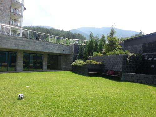 Saint George Palace Aparthotel - image 13