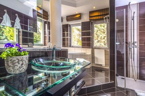 Suite, mai­so­netten