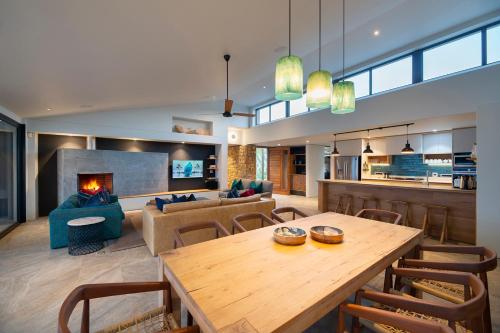 مطبخ, ألكيرا لودج (Alkira Lodge) in برينتون أون سي