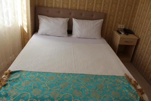 Omega Inn – Istanbul, FL