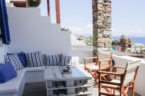  Gianna's spacious apartment near the beach in Agios Ioannis