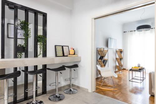 Urban Athens Apartment 4