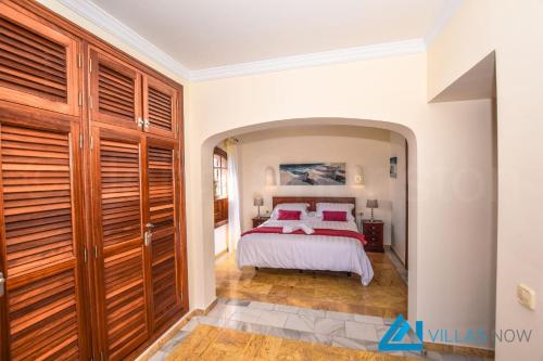 Villa Valentina - LH156 By Villas Now Ltd - image 3
