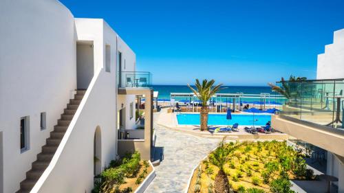 Adele Beach Hotel - image 2