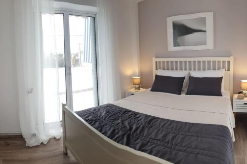 Seaside Maisonette House, Attica
