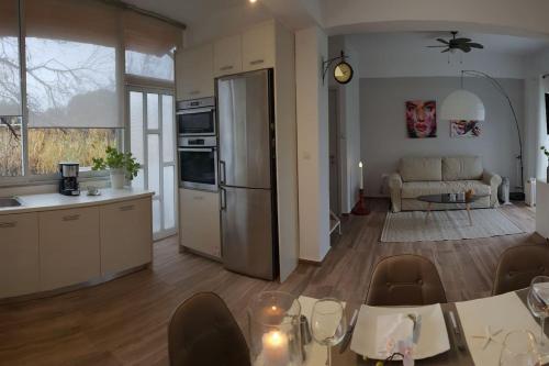 Seaside Maisonette House - Athens Seaside Maisonette House - Athens