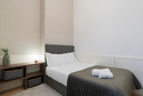 Lit Apartments (2 Bedroom | City Center)
