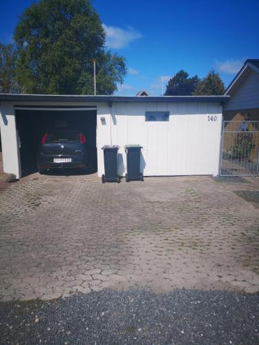  Commuter room for one or two people in Munkebo