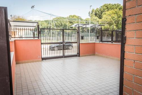 Modern Loft Apartment - image 14