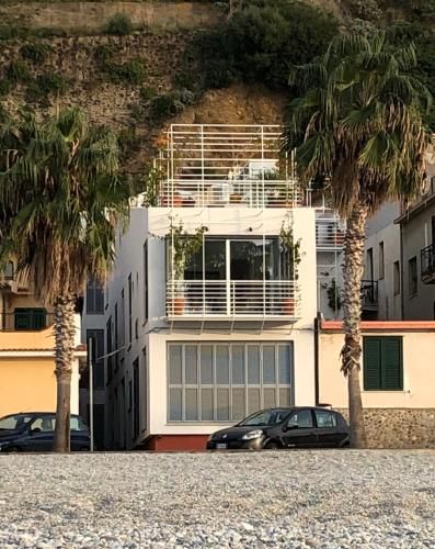  la spiaggia in Scilla