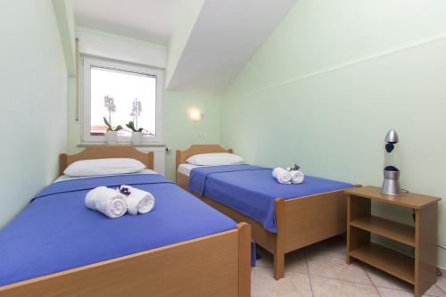 Two-Bedroom Apartment image 4