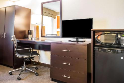 Quality Inn Bridgeport-Clarksburg in Bridgeport, USA