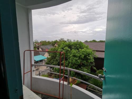 Balcony/terrace, Arom Dee Apartment Khon Kaen in Nong Phai