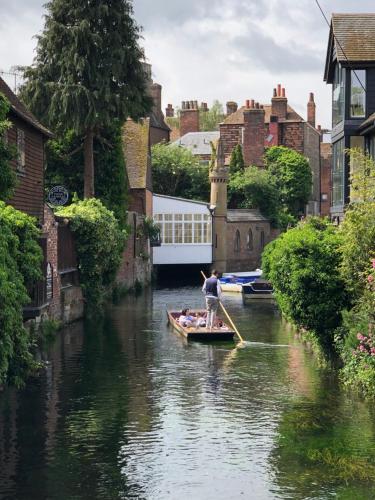 Canterbury HOMESTAY Ensuite