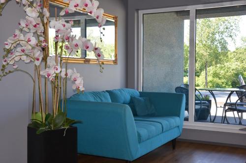 Фойє, Hotel Emmi in Пярну