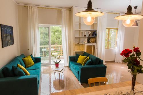  For4 seasons home1 near airport in Spáta