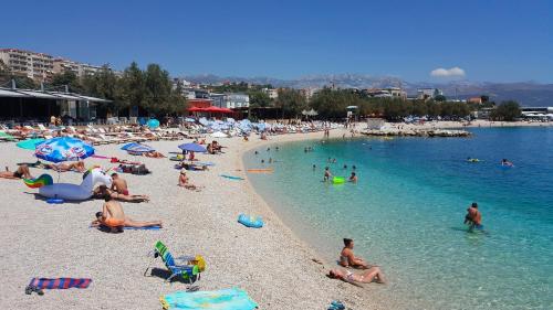 Spacious studio with balcony, close to the Znjan beach, Split (zdjęcie 6)