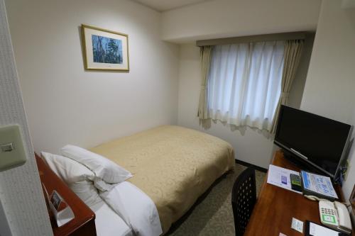 Double Room with Small Double Bed - Non-Smoking