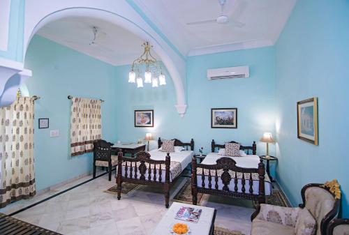 Alsisar Haveli - Heritage Hotel