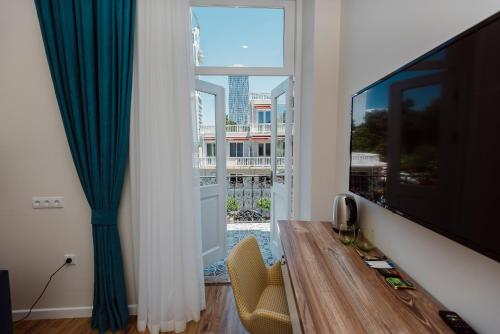 201217469 Boulevard Hotel Batumi