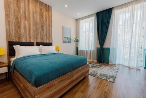 201217560 Boulevard Hotel Batumi
