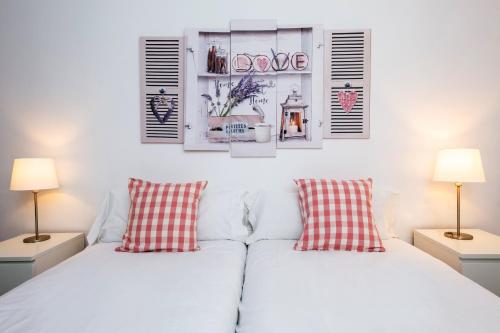 Apartamentos Cornellalux - image 9