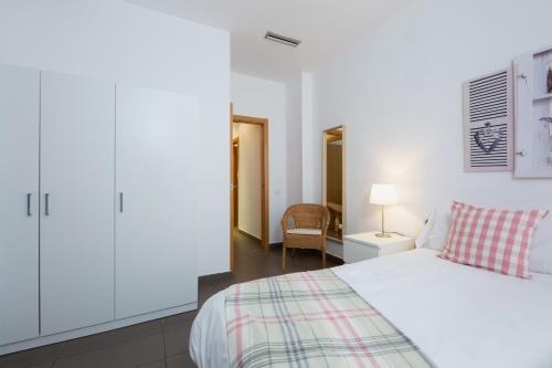 Apartamentos Cornellalux - image 14