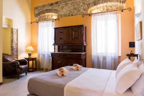 Moraitis Mansion - image 7