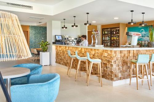 Universal Hotel Castell Royal - image 11