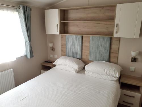 St. Ives Holiday Village - image 7