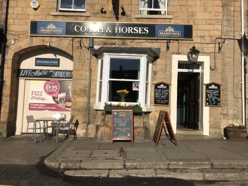 Coach and Horses - image 12
