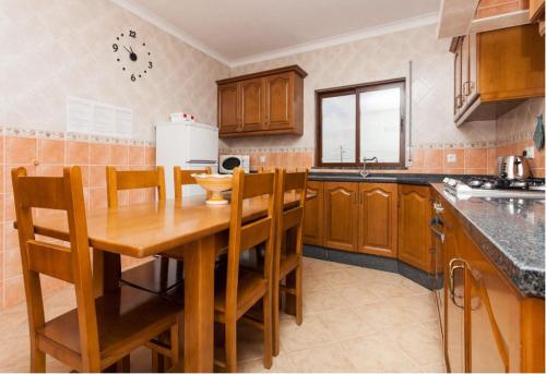 Residencia Quinta do Poço Guesthouse 4