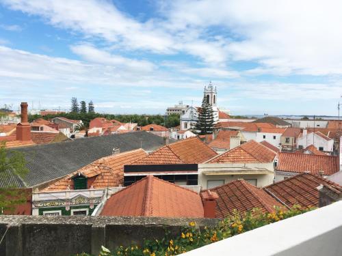  Casa Lagarto - terrace with panoramic view in Setúbal