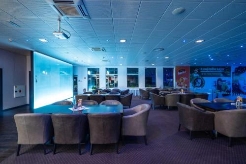 BNC Hotel - Restaurant - Bowling - image 5