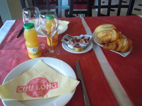 Hotel Cuulong in Labarthe-Inard ciems
