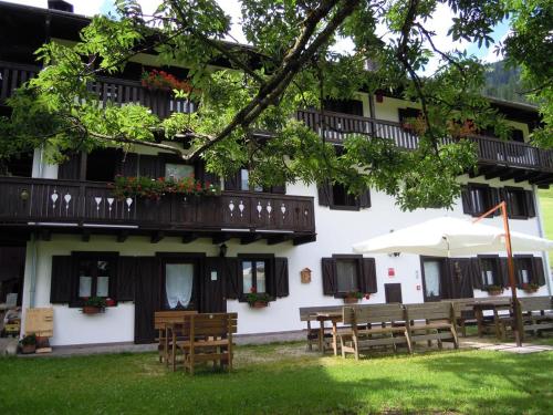 Albergo Borgo Velt Hotel de charme Caprizi